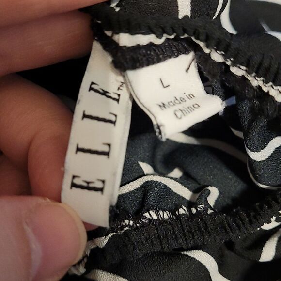 ELLE Womens Blouse Black White Stripe Short Sleeve Off Shoulder Ruched Ruffle - Picture 4 of 6